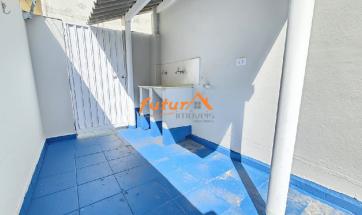 Casa Reformada Próx. ao Centro em Serra Negra