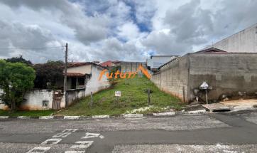TERRENO EM BAIRRO