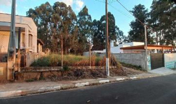 TERRENO EM BAIRRO