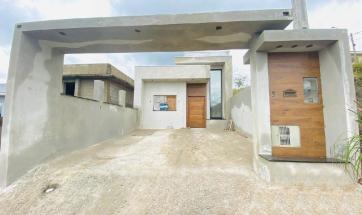 CASA EM BAIRRO