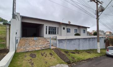 CASA EM BAIRRO PROX. CENTRO