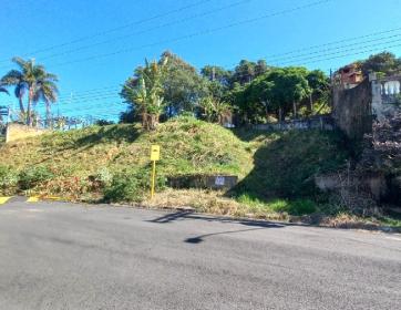 TERRENO EM BAIRRO